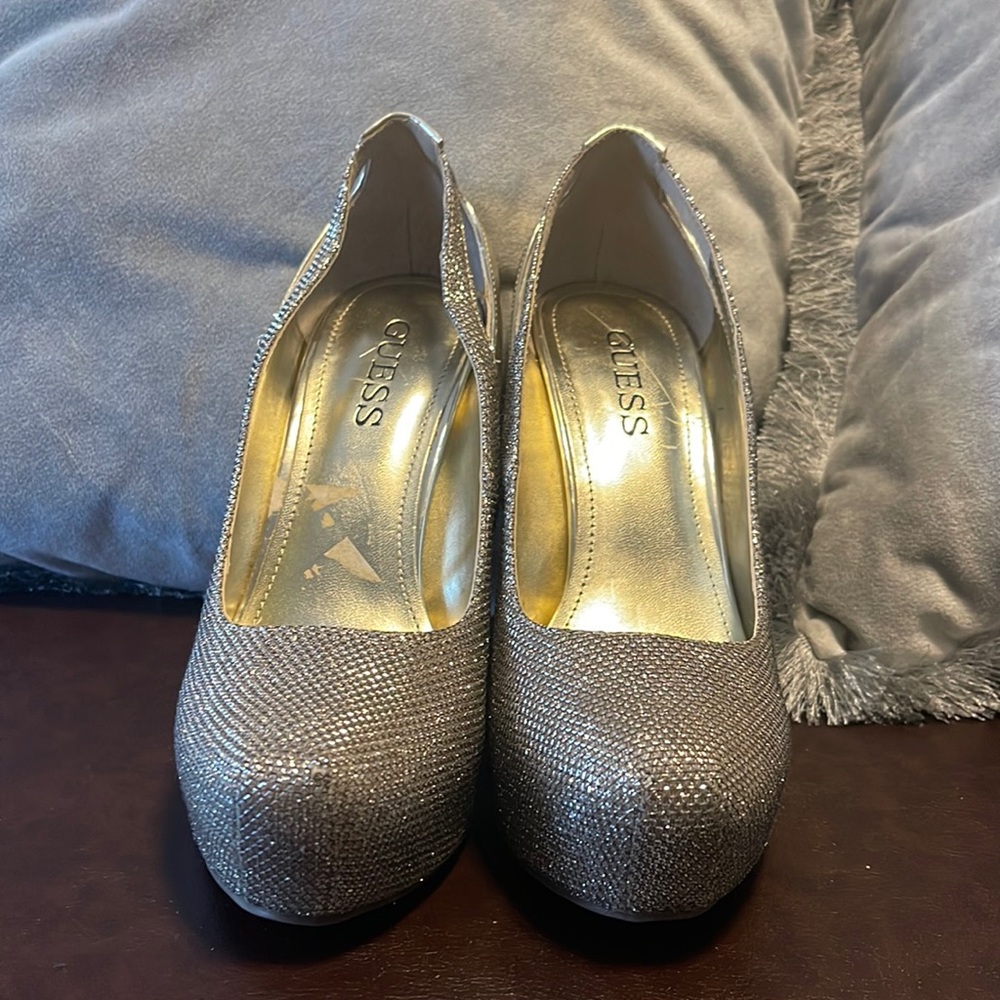 Guess pump heels. Size 8.5. Color gold. Brand New! No Box